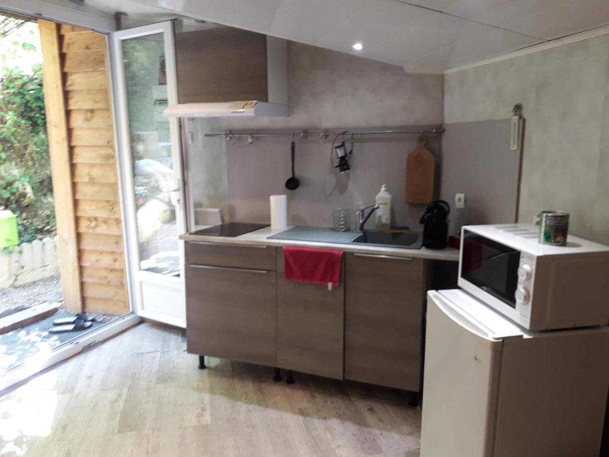 Chalet Type Studio De Charme Avec Jacuzzi Affittacamere Touet-de-l'Escarene Esterno foto